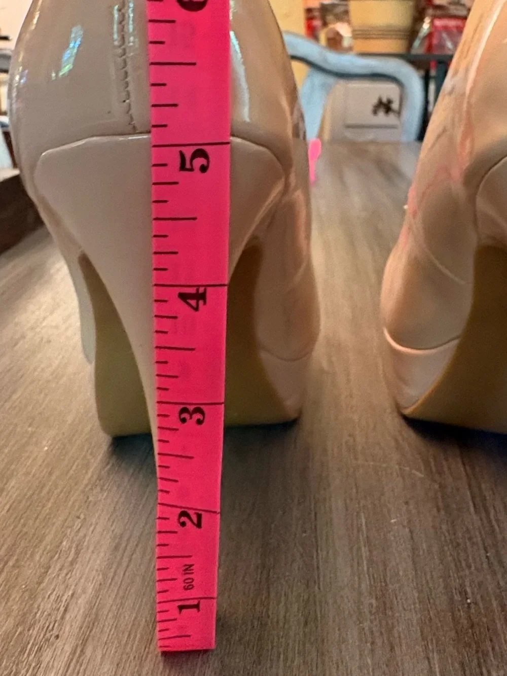 LC Lauren Conrad details brand